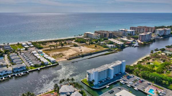 Massachusetts, 1536 SE 15th Ct #308, Deerfield Beach, Florida 33441, image 3