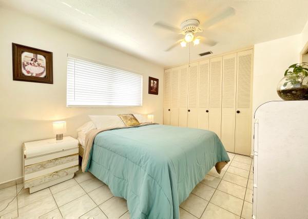Dudley At Cresthaven Villas, 2724 Dudley Dr E #F, West Palm Beach, Florida 33415, image 2