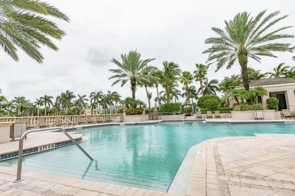 Sarento At San Matera, 2803 Sarento Pl #110, Palm Beach Gardens, Florida 33410, image 2
