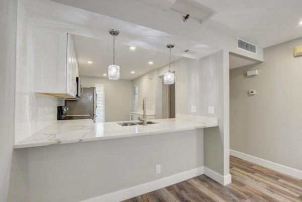 Boca Bayou, 20 Royal Palm Way #1030, Boca Raton, Florida 33432, image 2