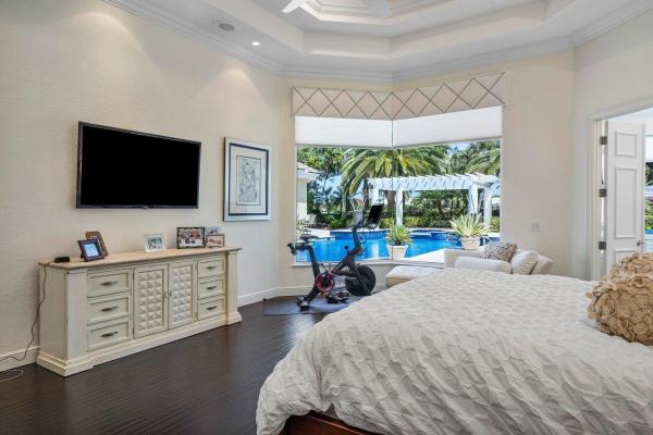 Estates Of St Thomas, 18 Saint Thomas Dr, Palm Beach Gardens, Florida 33418, image 2