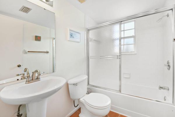 Evergreen At Port St Lucie, 1672 SE Green Acres Cir #B203, Port St. Lucie, Florida 34952, image 2