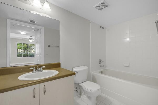 Emerald Isle At Laguna Lakes, 4021 San Marino Blvd #101, West Palm Beach, Florida 33409, image 1