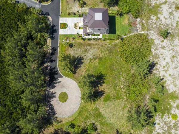 Sea Oats, 8 Anacostia Pl, Fort Pierce, Florida 34949, image 2