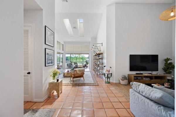 Oak Tree Villas, 2864 Winding Oak Ln #C, Wellington, Florida 33414, image 3