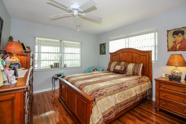 Tilford, 304 Tilford N, Deerfield Beach, Florida 33442, image 2