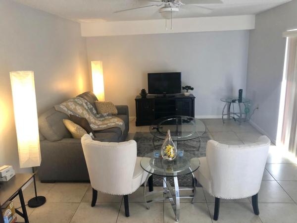 Waterside Luxury Townhomes, 802 Blue Ridge Cir, West Palm Beach, Florida 33409, image 2