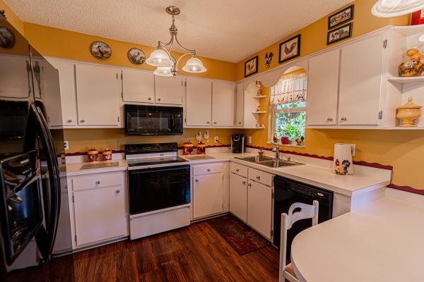 Swan Park, 533 SW Lucero Dr, Port St. Lucie, Florida 34983, image 1
