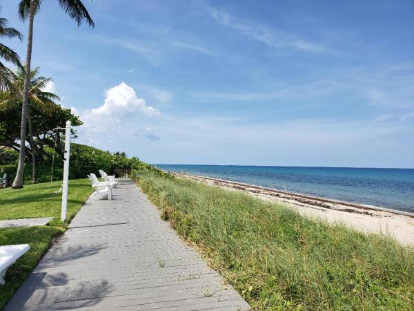 Colonial Ridge Club, 5505 N Ocean Blvd #2-204, Ocean Ridge, Florida 33435, image 1