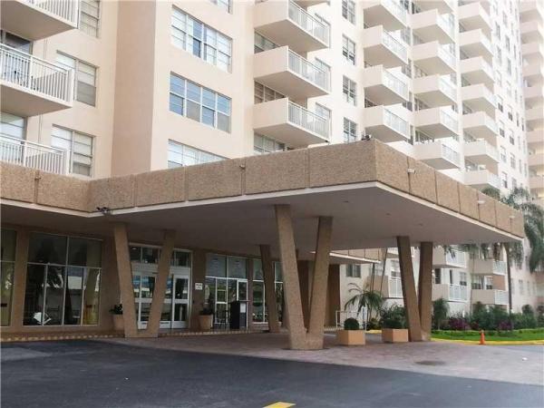 Winston Towers 100, 250 174th St #1112, Sunny Isles Beach, Florida 33160, image 2