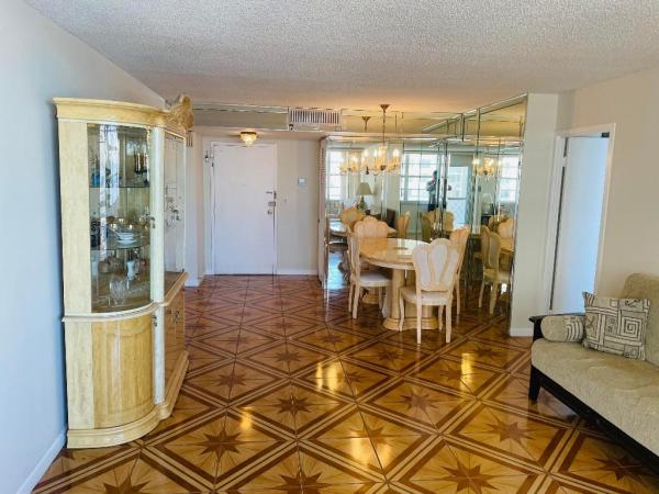 Winston Towers 100, 250 174th St #1112, Sunny Isles Beach, Florida 33160, image 1