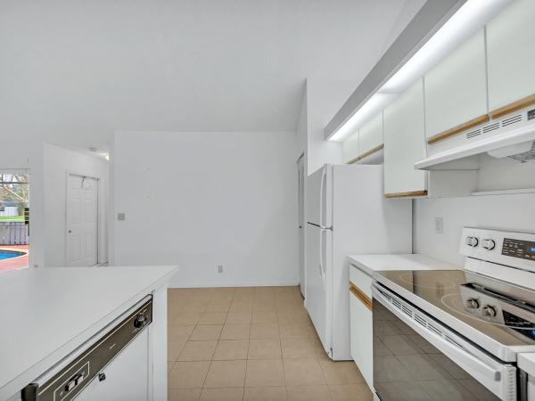 Barrwood, 8919 Thumbwood Cir #B, Boynton Beach, Florida 33436, image 1