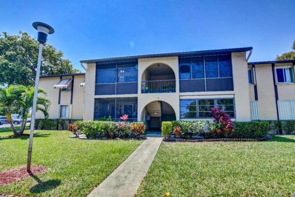 Pine Ridge 3, 339 Pine Ridge Cir #A-2, Greenacres, Florida 33463, image 1