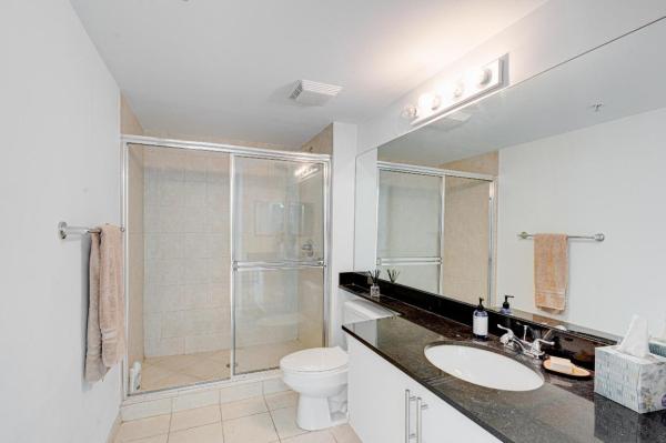 Brickell On The River North Tower, 31 SE 5th St #1711, Miami, Florida 33131, image 1