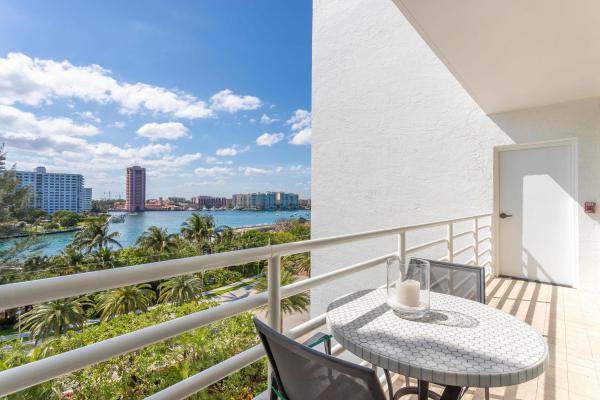 Presidential Place, 800 S Ocean Blvd #505, Boca Raton, Florida 33432, image 2