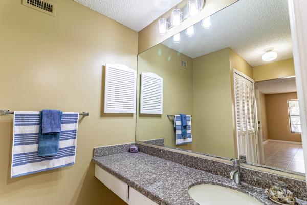 Bent Tree Gardens West, 9810 Pineapple Tree Dr #210, Boynton Beach, Florida 33436, image 2