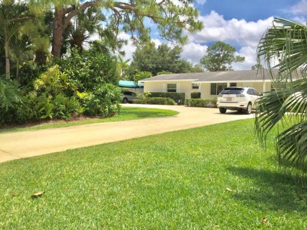 Square Lake, 4912 S Kay St, Palm Beach Gardens, Florida 33418, image 2