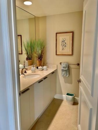 Marina Grande Club & Residences, 2640 Lake Shore Dr #1707, Riviera Beach, Florida 33404, image 1