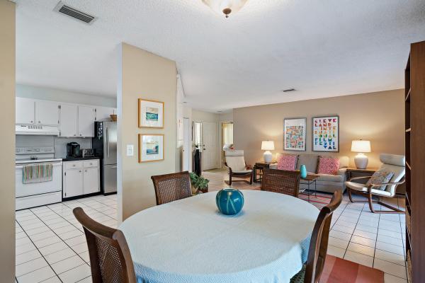 Lexington Green, 15 Lexington Ln E #C, Palm Beach Gardens, Florida 33418, image 1