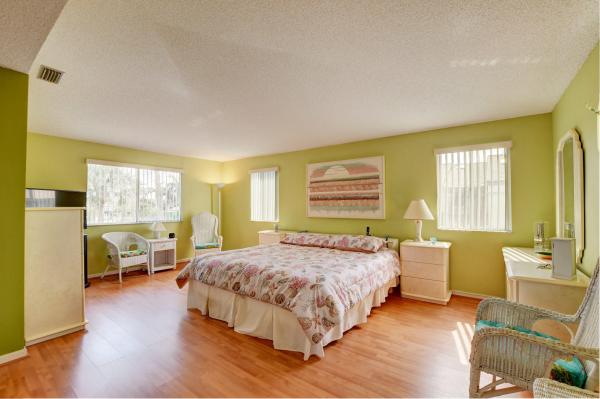 Plum At Boca Pointe, 6746 Via Regina, Boca Raton, Florida 33433, image 2