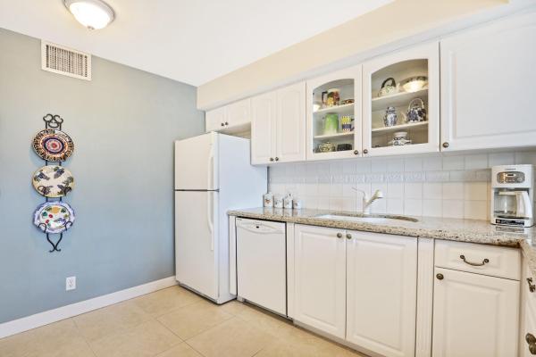 Quay South, 122 Lakeshore Dr #2320, North Palm Beach, Florida 33408, image 1