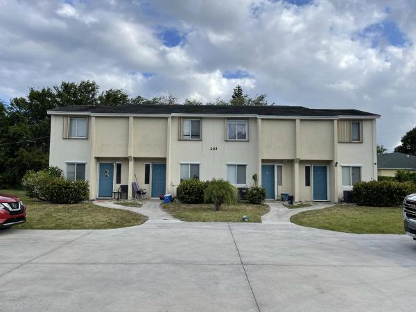Dixieland, 203 Southland Dr, Fort Pierce, Florida 34982, image 1