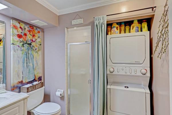 Place In The Woods At Pine Cone Estates, 9156 Green Meadows Way, Palm Beach Gardens, Florida 33418, image 1
