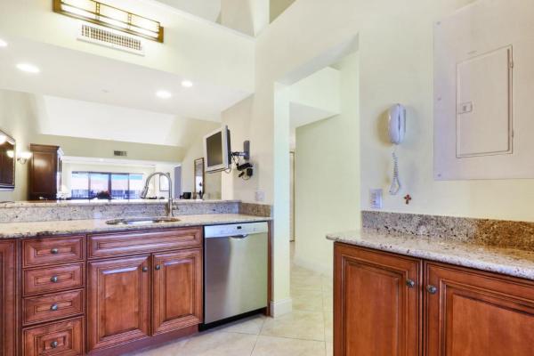 The Marina At The Bluffs, 1301 Seafarer Cir #504, Jupiter, Florida 33477, image 2