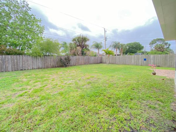 Swan Park, 191 NW Aileen St, Port St. Lucie, Florida 34983, image 2