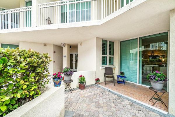 Casa Costa, 450 N Federal Hwy #509, Boynton Beach, Florida 33435, image 2
