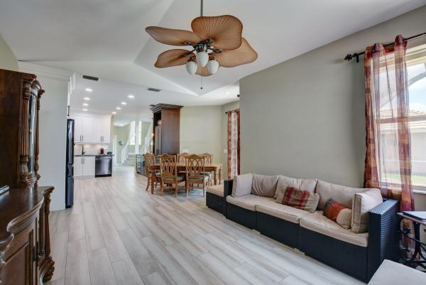 Boynton Estates, 71 Citrus Park Ln, Boynton Beach, Florida 33436, image 1