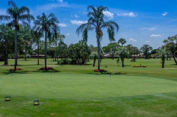 Eastpointe Country Club, 6932 Briarlake Cir, Palm Beach Gardens, Florida 33418, image 2
