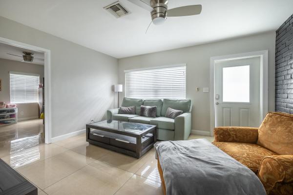 Dell Park, 217 NE 11th St, Delray Beach, Florida 33444, image 3