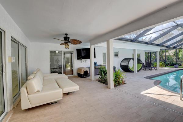 Estancia South Of Via Verde, 6856 Giralda Cir, Boca Raton, Florida 33433, image 1