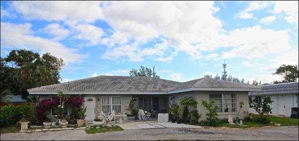 243 SW 6th St, Boca Raton, Florida 33432, image 1