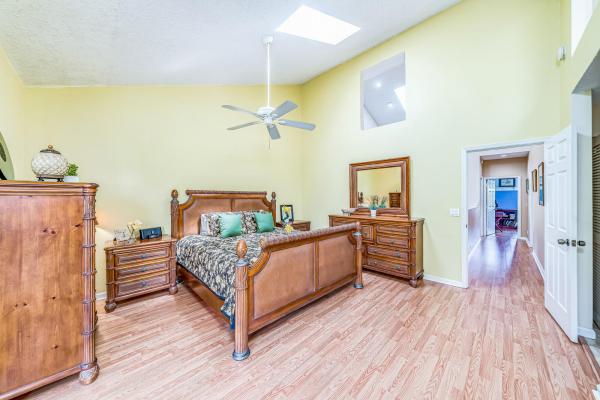 Brookhaven, 5700 Santiago Cir, Boca Raton, Florida 33433, image 2