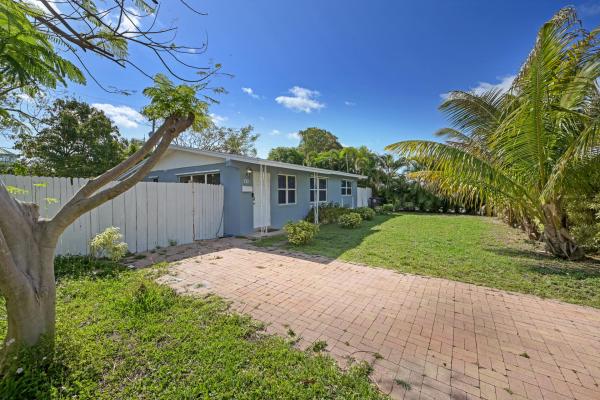 Roosevelt Estates, 1459 8th St, West Palm Beach, Florida 33401, image 2