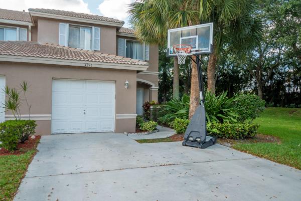 Willoughby Farms, 4916 Pinemore Ln, Lake Worth, Florida 33463, image 1