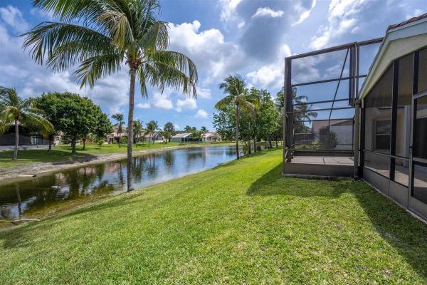Nautica, 8247 White Rock Cir, Boynton Beach, Florida 33436, image 2