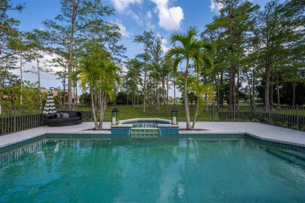 Homeland, 11230 Alligator Trl, Lake Worth, Florida 33449, image 2
