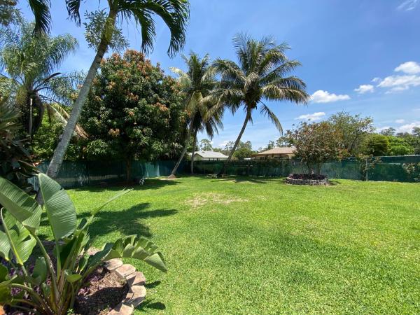 Pinewood East 2 Of Wellington, 12074 Tumbleweed Ct, Wellington, Florida 33414, image 2