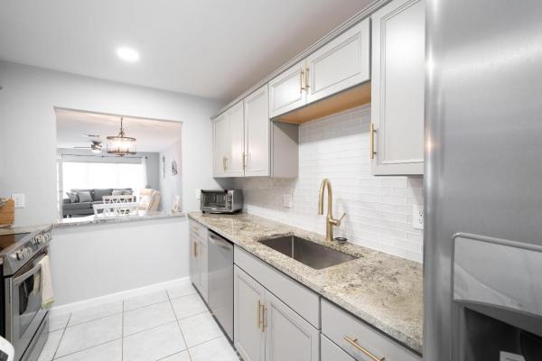 Palm Greens At Villa Del Ray, 13583 Via Aurora #C, Delray Beach, Florida 33484, image 3