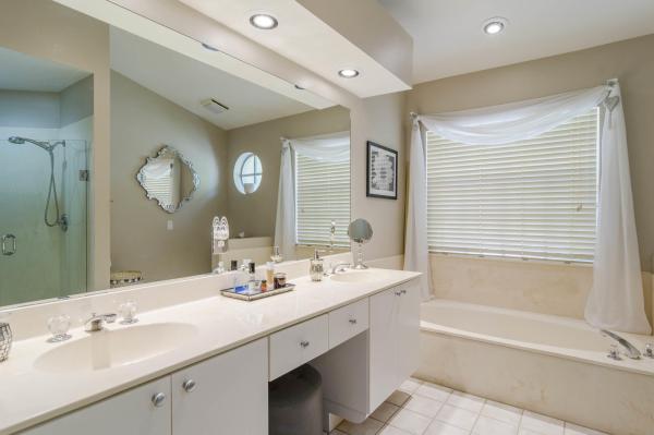 Estates Of Stirling Lake, 16481 Ontario Pl, Davie, Florida 33331, image 1