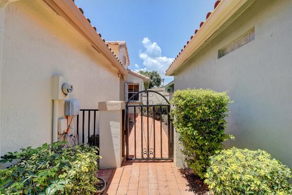 Wedgewood At The Cascades, 11525 Lawton Rd, Boynton Beach, Florida 33437, image 2
