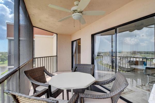 Huntington Towers, 7370 S Oriole Blvd #805, Delray Beach, Florida 33446, image 2