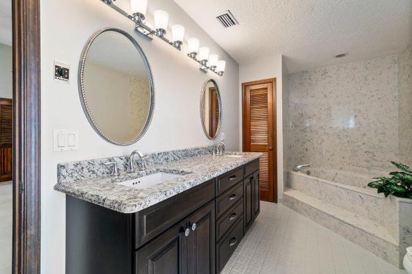 Sugar Pond Manor, 860 Foresteria Ave, Wellington, Florida 33414, image 2