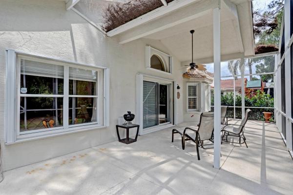 Bent Tree, 432 Woodview Cir, Palm Beach Gardens, Florida 33418, image 2