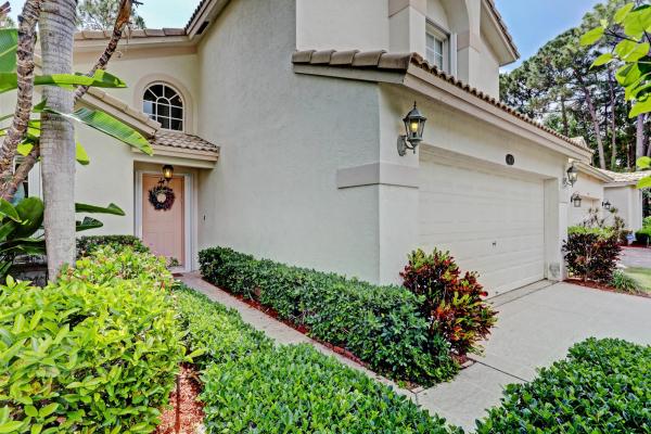 Bent Tree, 432 Woodview Cir, Palm Beach Gardens, Florida 33418, image 1