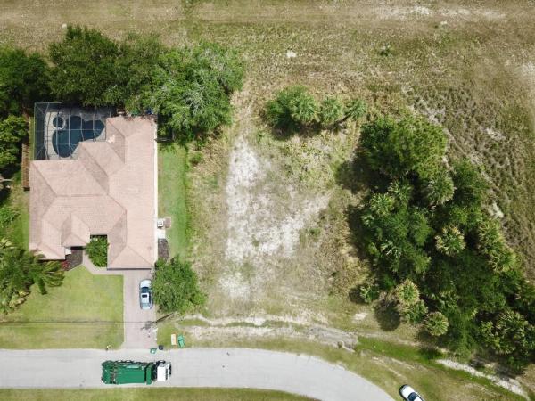 2201 SW Salmon Rd, Port St. Lucie, Florida 34953, image 2