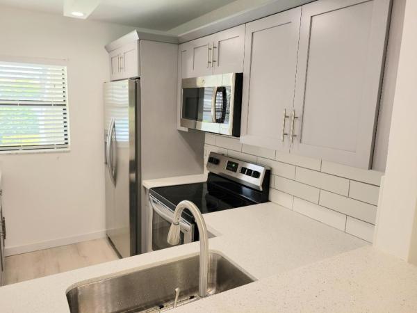 Lucerne Lakes Golf Colony, 7118 Golf Colony Ct #104, Lake Worth, Florida 33467, image 1